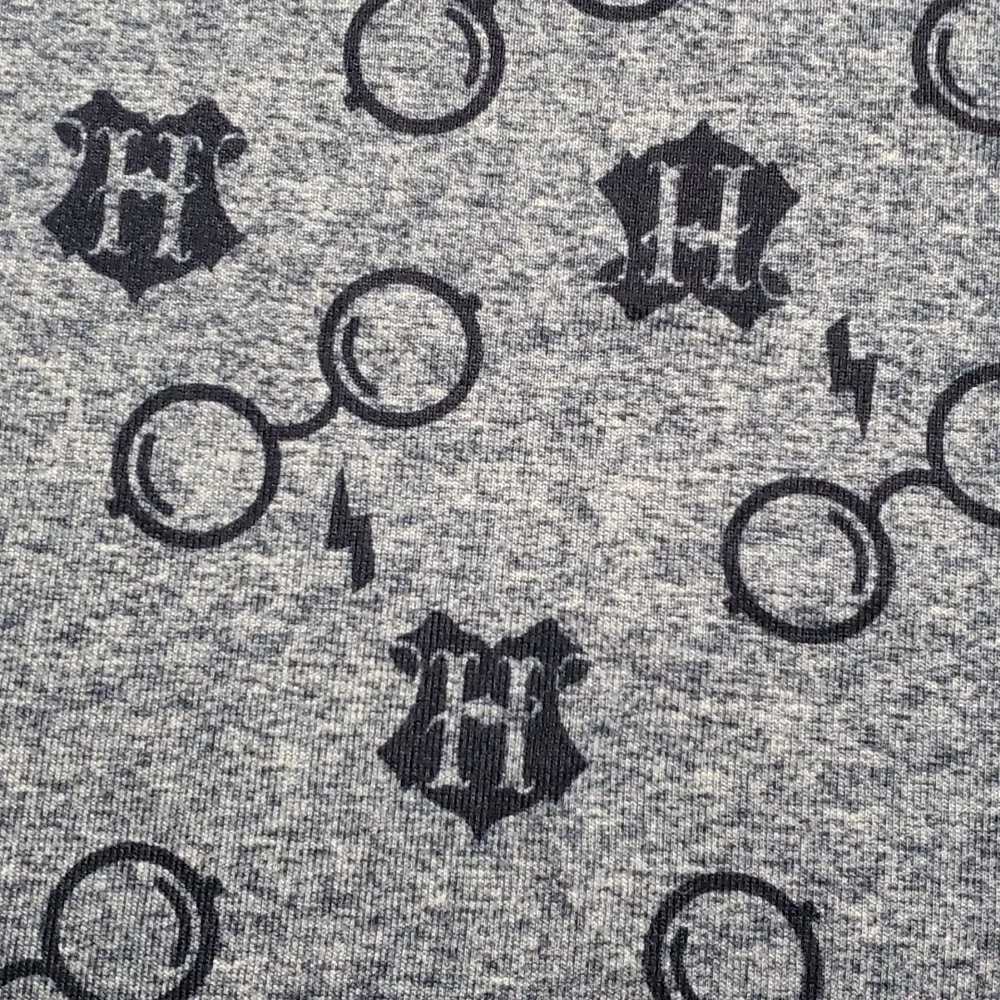 Universal Studios Wizarding World of Harry Potter - Long Sleeve - Picture 6 of 7